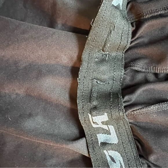 YOUNGLA SHORTS BLACK Size XL - Picture 5 of 6